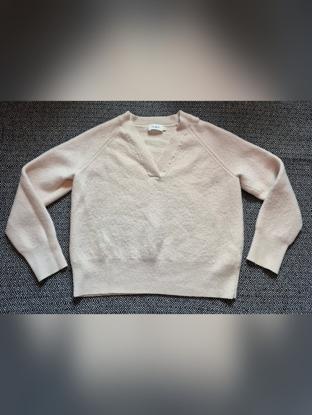 The Reset R Label 100% Wool Sweater Size Small